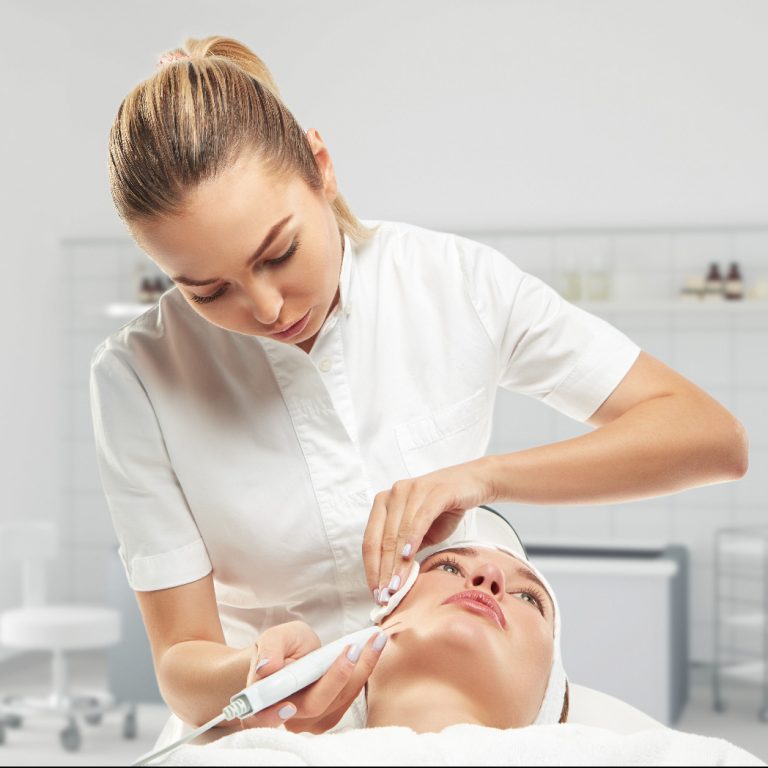 Corrective dermatology price list Almiaderm